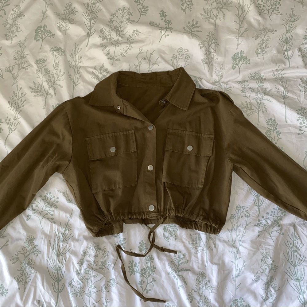 Women's Olive Green Cropped Jacket